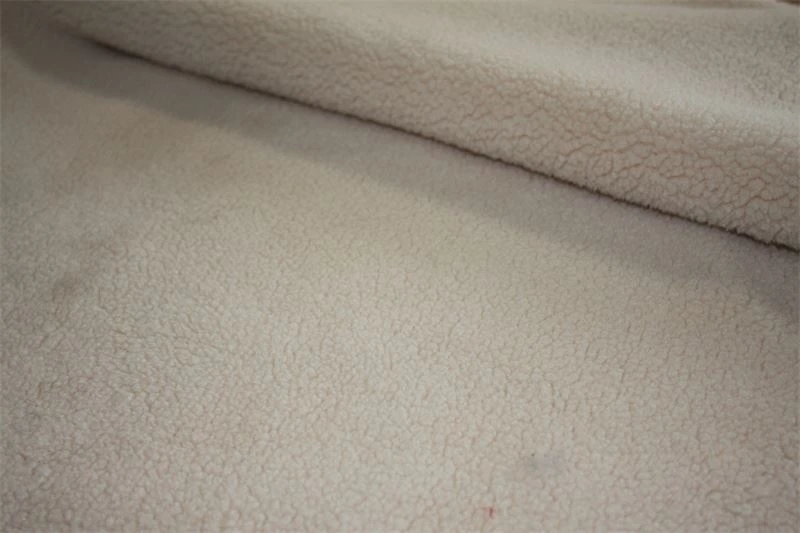Tessuto in pile Sherpa spesso