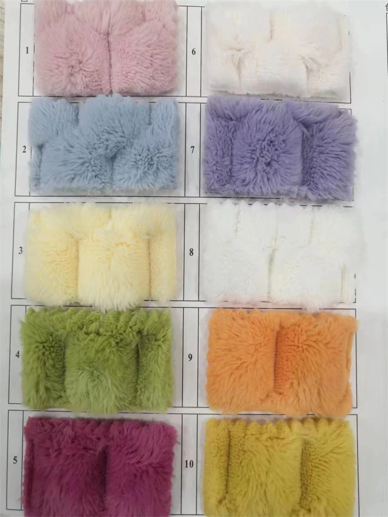 Tessuto in puro peluche